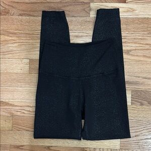 Betond Yoga Black Sparkle Leggings